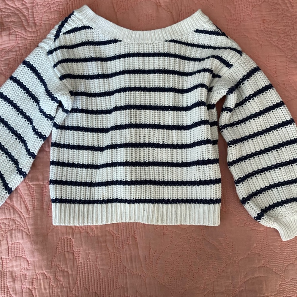 Girls Small (5-6) sweater with white and black stripes.